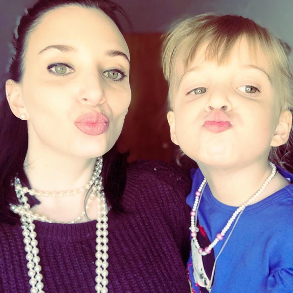 ᴡᴇᴀʀ ɪᴛ ʟɪᴋᴇ ᴍᴀᴅs ʙᴏᴜᴛɪǫᴜᴇ Ambassador II - Picture 6 of 15